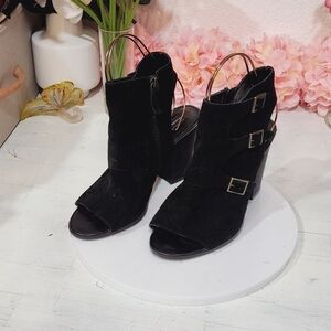 MELROSE & Market Black Suede Peep Toe Booties Buckle Straps Size 9.5